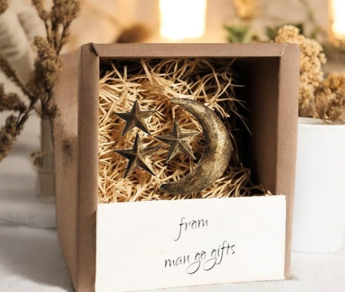 Mango Gifts Rustic Moon Phase Wall Decor – 4-Piece Gold Metal Crescent & Stars Set